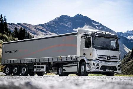 Daimler E-Actros 300 Sattelschlepper Alpenüberquerung