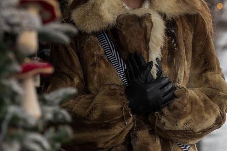 Weihnachtsmarkt-Outfit: Styling-Tipps für frostige Wintertage