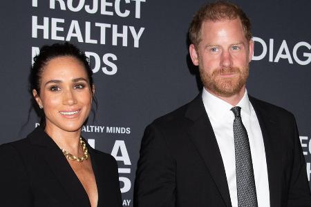 Prinz Harry und Herzogin Meghan packen in Gemeinschaftsküche mit an