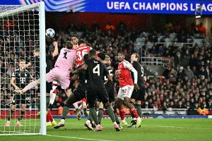 Neuer: "Bin kein Torwart, der sich hinschmeißt"