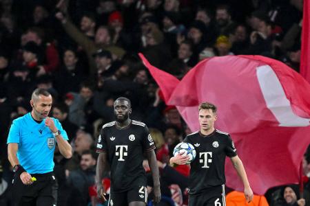 Arsenal vs. FC Bayern: Noten und Einzelkritik - Nach dem Sieg gegen PSG stand für den FC Bayern in der Königsklasse direkt die nächste große Herausforderung an. Beim FC Arsenal kassierten die Münchner am Mittwoch allerdings eine empfindliche 1:3-Auswärtspleite. Gerade nach der Pause legten die Gunners eine Machtdemonstration hin. Alle Bayern-Stars in der Einzelkritik: