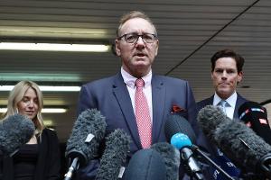 Kevin Spacey erneut vor Gericht: Drei Männer verklagen Hollywood-Star