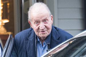 Spaniens Ex-König Juan Carlos würde Sohn Felipe "gerne öfter sehen"