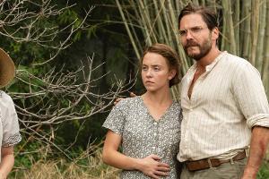 "Eden" mit Daniel Brühl: Wenn das Paradies zur Hölle wird