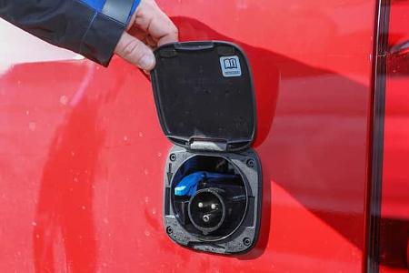 VW Grand California, Außensteckdose, Neu