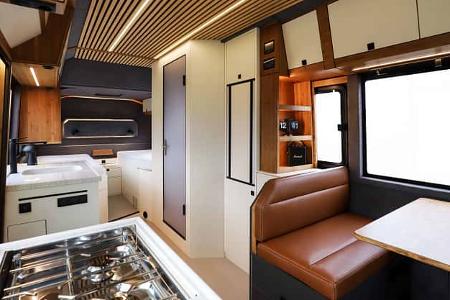 Torsus Paetorian Liberra (2025), Innenraum