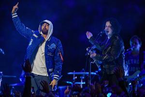 Mit Stargast Eminem: Jack White rockt NFL-Halbzeitshow an Thanksgiving