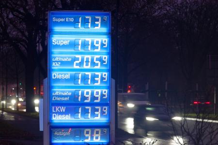 Billigeres Tanken: Zumindest bei den Spritpreisen gab es zuletzt etwas Entspannung.