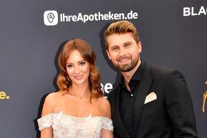 "Sie hat JA gesagt": Ex-"Bachelor" Dominik Stuckmann hat sich verlobt