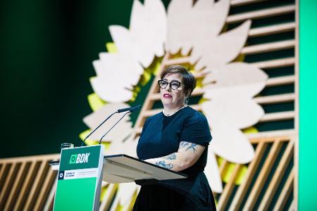 Sachsen-Anhalt sei mehr als ein Bindestrich-Land mit Nazi-Problemen, sagt Susan Sziborra-Seidlitz. Sie soll die Grünen als Spitzenkandidatin in die Landtagswahl in Sachsen-Anhalt nächstes Jahr führen.