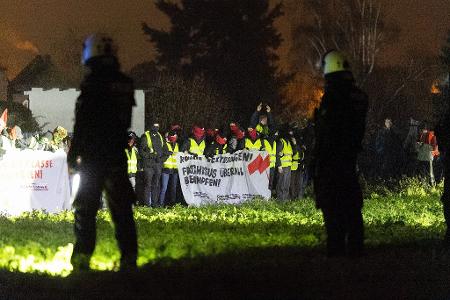 Im Tagesverlauf wollen rund 50.000 Menschen gegen die AfD auf die Straße gehen.