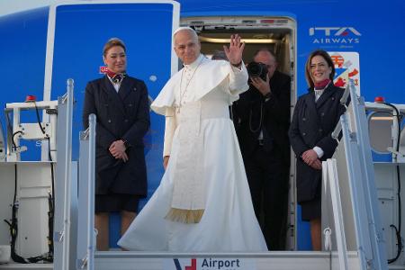 Auch der Papst ist derzeit mit einer Airbus-Maschine unterwegs. 
