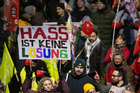 Demo gegen neue AfD-Jugendorganisation in Gießen.