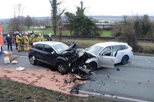 Frontalzusammenstoß B64 Höxter