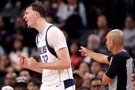 Jüngster Spieler mit 35 Punkten: Flagg knackt LeBron-Rekord