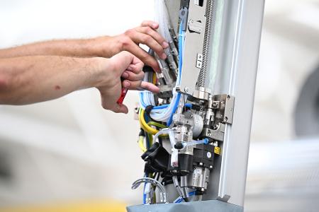 Deutschlands Maschinenbauer fordern angesichts massiver Einbußen im US-Geschäft Ausnahmen von Zöllen. (Symbolbild)