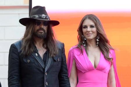 Billy Ray Cyrus und Liz Hurley