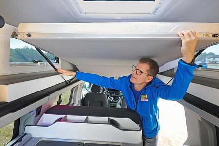 Ford Nugget, Dachbett