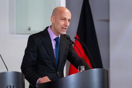 BDI-Präsident Leibinger sieht die deutsche Industrie in einer strukturellen Krise.