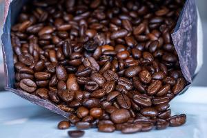 Für Kaffee müssen Verbraucher deutlich tiefer in die Tasche greifen als noch vor ein paar Jahren.