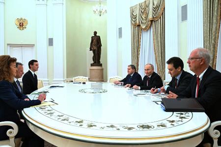 Entscheidende Gespräche? Putin empfängt den US-Gesandten 