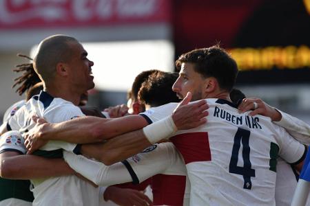 Platz 6 (▼1): Portugal - 1760.38 Punkte