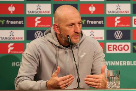 Pokaldebakel: Lieberknecht schämt sich 