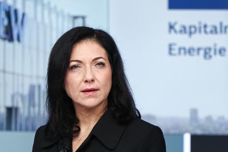 Wirtschaftsministerin Reiche wirbt in Frankfurt für den Standort Deutschland 