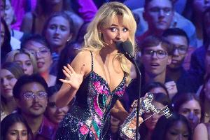 Song in Video verwendet: Sabrina Carpenter kritisiert Weißes Haus