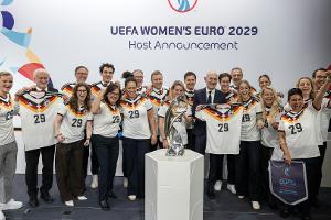 EM-Euphorie: DFB will Entwicklung "mit mehr Wucht" anschieben