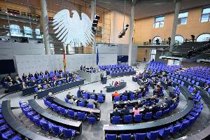 Der Bundestag hat das Gesetz beschlossen, aber im Bundesrat gibt es Widerstand. 