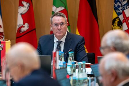 Erst berieten die Länder unter sich, dann ging es ins Kanzleramt. 