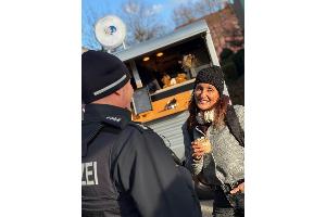 "Coffee with a Cop" in Düren
