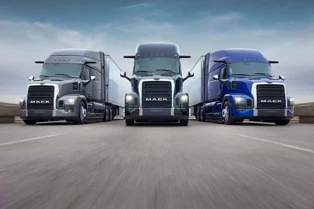 11/2025 Mack Pioneer USA Truck