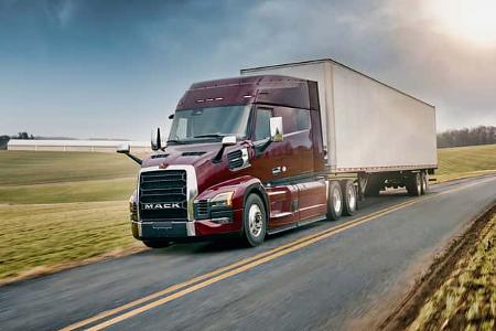 11/2025 Mack Pioneer USA Truck