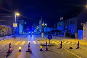 Einsatzstelle Wetterstraße. Bildquelle Feuerwehr Herdecke. Die beigefügten Fotos dürfen nur in Zusammenhang mit dem unmittelbaren Einsatzereignis verwendet werden. Für andere Berichterstattungen ist die Zustimmung der Pressestelle FFH einzuholen.