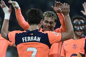 Dreierpack Ferran Torres: Barcelona baut Tabellenführung aus