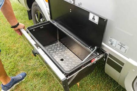 Truhe, Hymer B-MC T 680, Wohnmobil, Camping, Premium, Urlaub