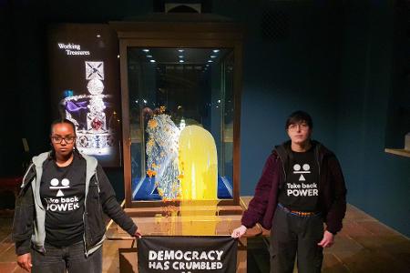 Die Aktivisten hatten eine klare Botschaft.