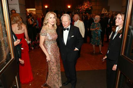 Ein seltener gemeinsamer Auftritt: Porsche und zu Leiningen bei einer Opern-Premiere im Sommer 2023.