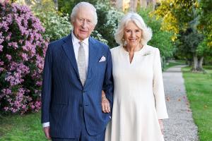Charles und Camilla: Besonderes Bild für ihre Weihnachtskarte