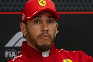 "Denke nur an Weihnachten": Hamilton schweigt zu Zukunft