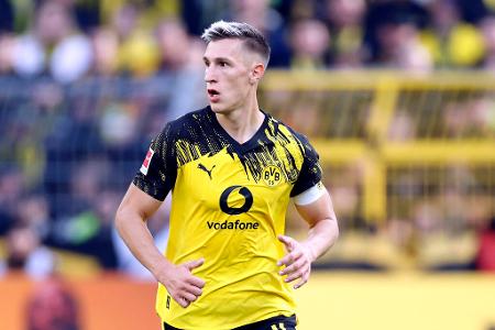 Nico Schlotterbeck - Note: 1,0 - Gewann fast 90 Prozent seiner Duelle und behielt selbst dann einen kühlen Kopf, wenn die Ordnung beim BVB etwas verloren ging. Sorgte vorne mit seinem Treffer zum 2:0 zudem für die Vorentscheidung. Bewies einmal mehr, wie wichtig er für den BVB ist.