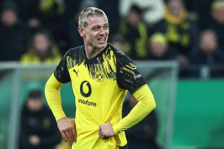 Julian Ryerson (ab 90.) - ohne Bewertung - Betrat Sekunden vor Ende der Nachspielzeit den Rasen. Wurde letztlich nur eingewechselt, um Zeit von der Uhr zu nehmen.