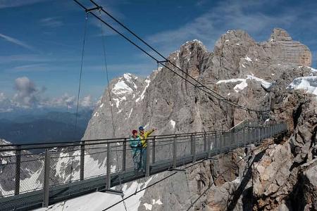i_Winter_Alpen_Hängebrücke2