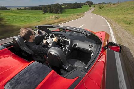 Corvette C7 Cabrio, Cockpit