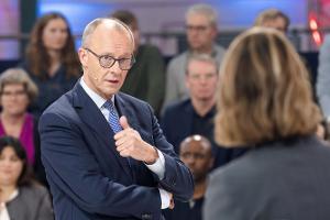 Arena - Ihre Fragen an Friedrich Merz
