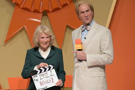 Königin Camilla besucht Set der Disney+-Serie 