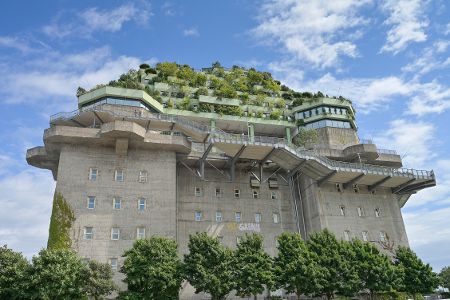 Grüner Bunker in Hamburg