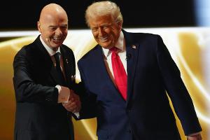 Wegen Trump-Beziehung: Beschwerde gegen FIFA-Chef Infantino